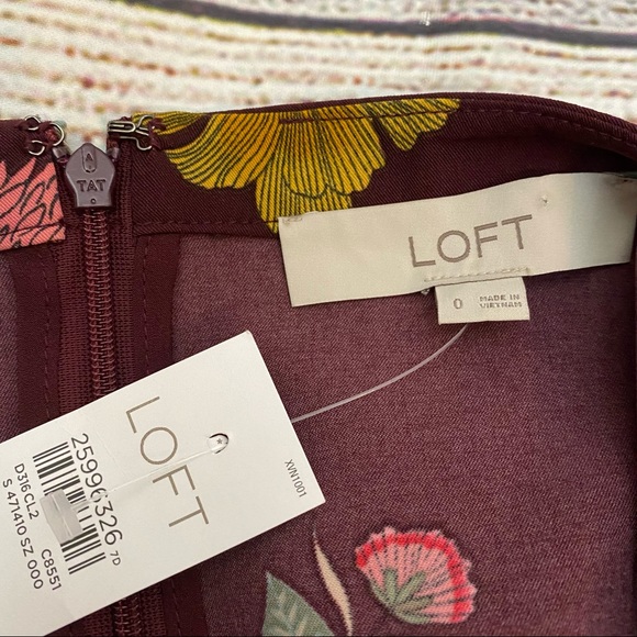 LOFT Womens Tunic Dress Burgundy Floral Print Long Sleeved NEW Size 0 - Picture 6 of 7